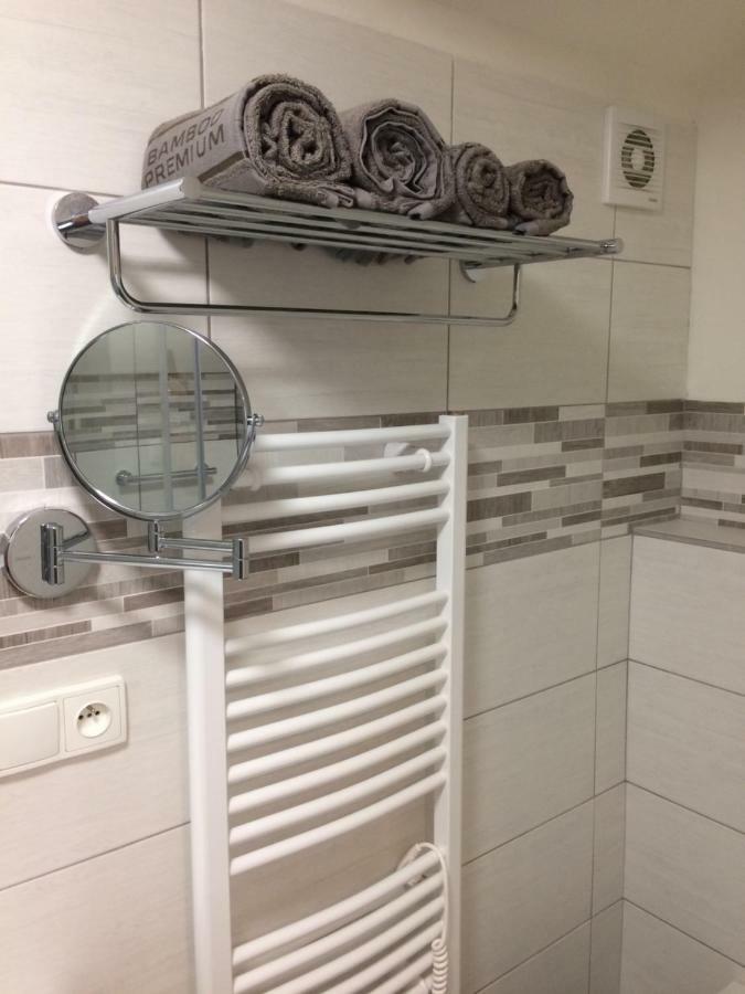 Apartman Mh Břeclav Εξωτερικό φωτογραφία